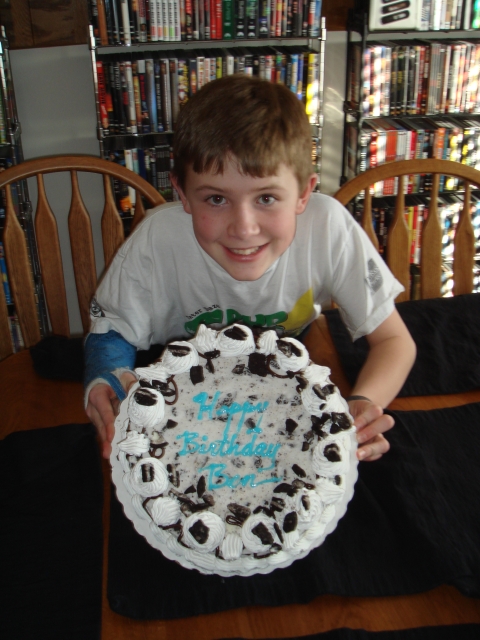 Oreo Cookie Ice Cream Cake